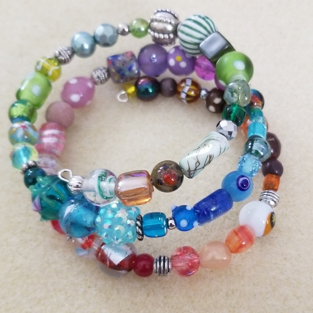Beautiful boho style multi colored glass bead brac